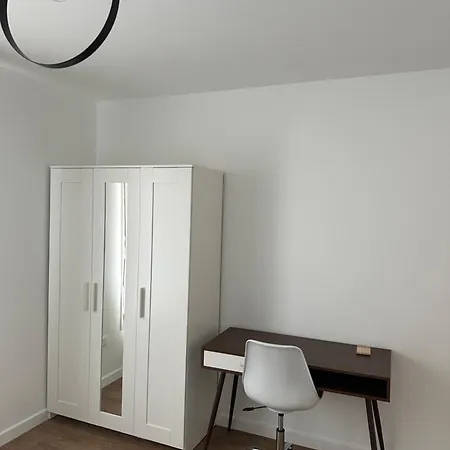 Apartment 2 Pieces Neuf Avec Sont Jardin Prive